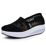 ROEGRE women Thick Platform Shoes