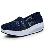 ROEGRE women Thick Platform Shoes